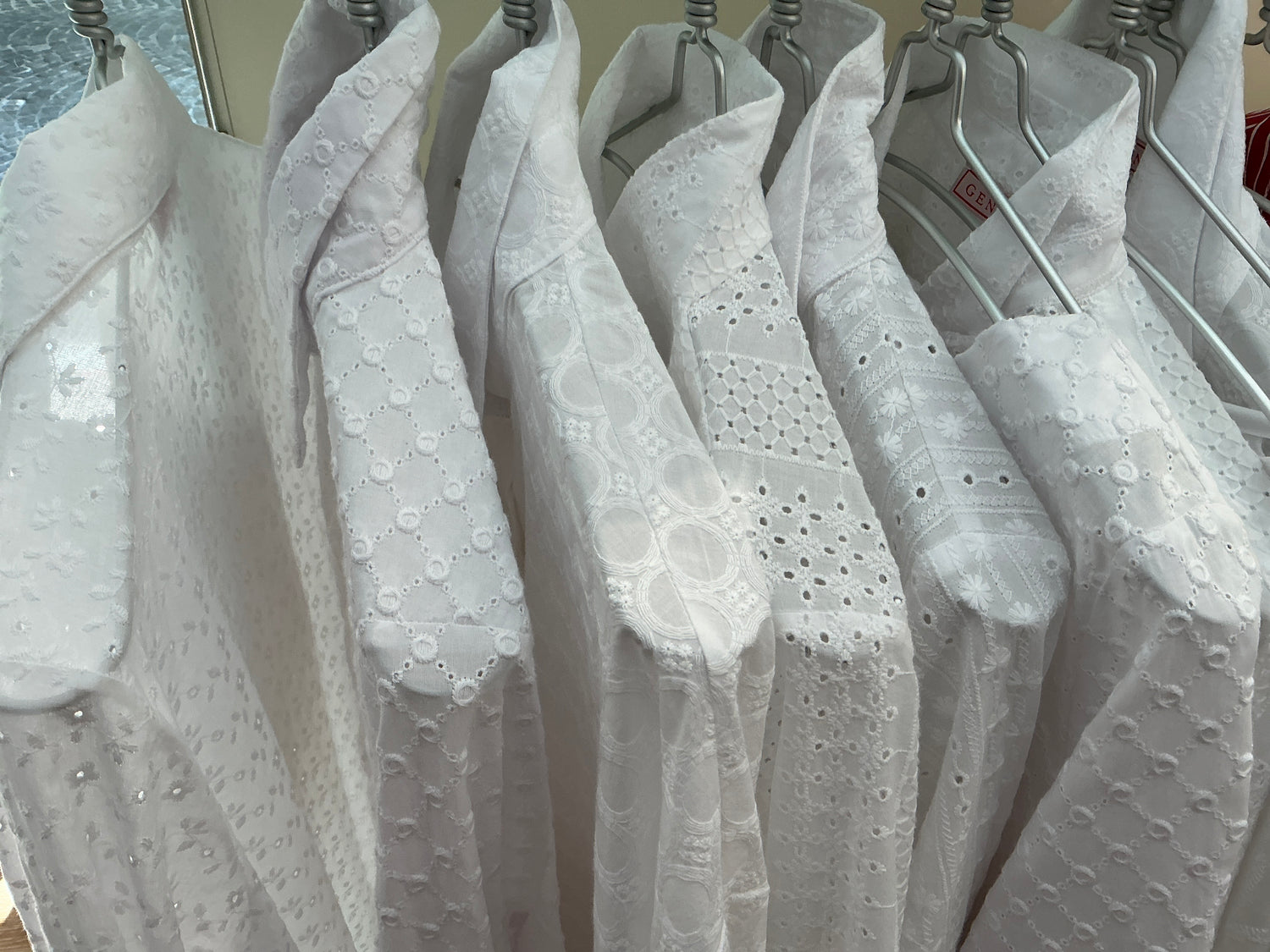 Collezione   in SANGALLO maniche 3/4