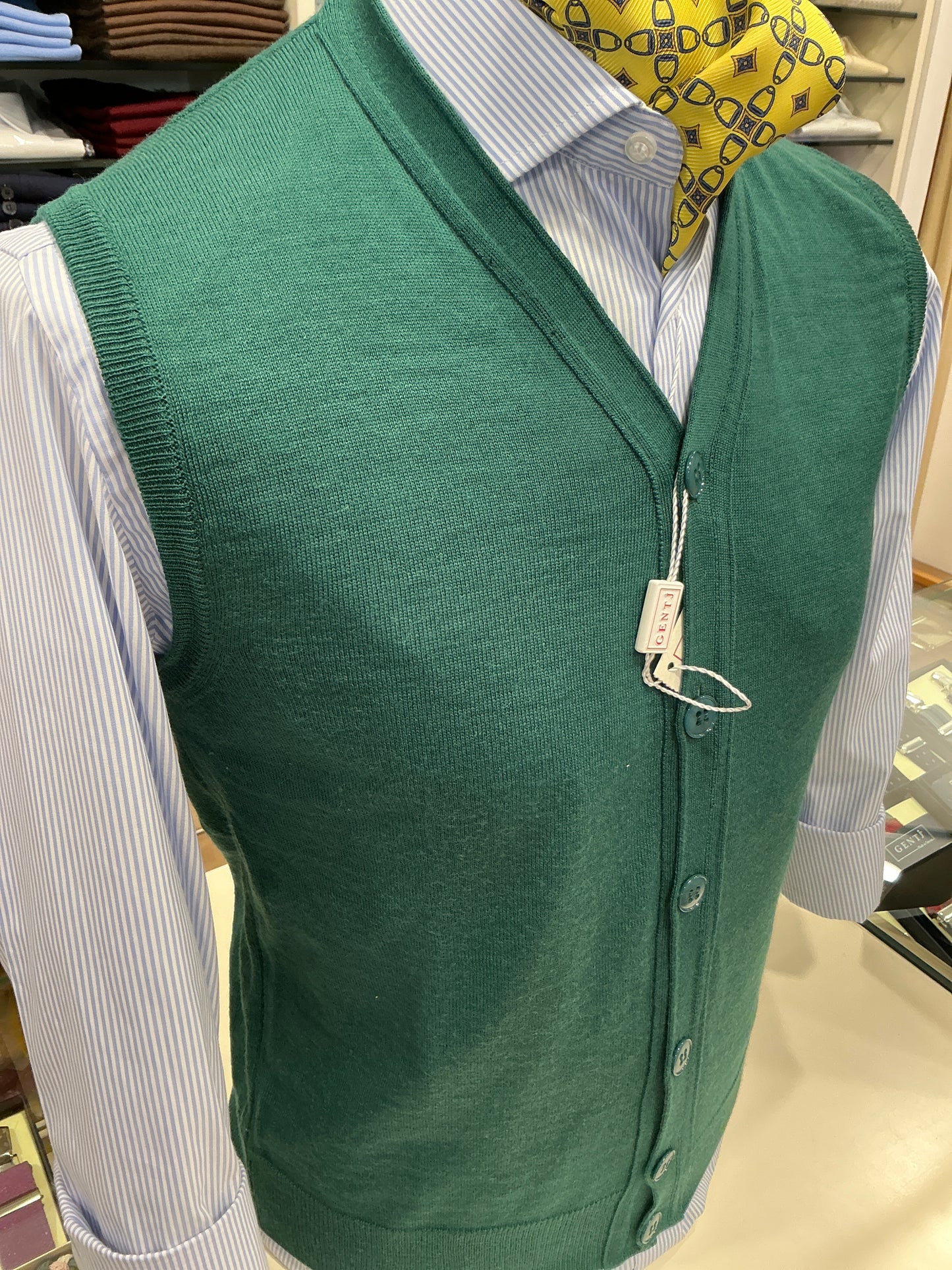 Gilet lana con bottoni