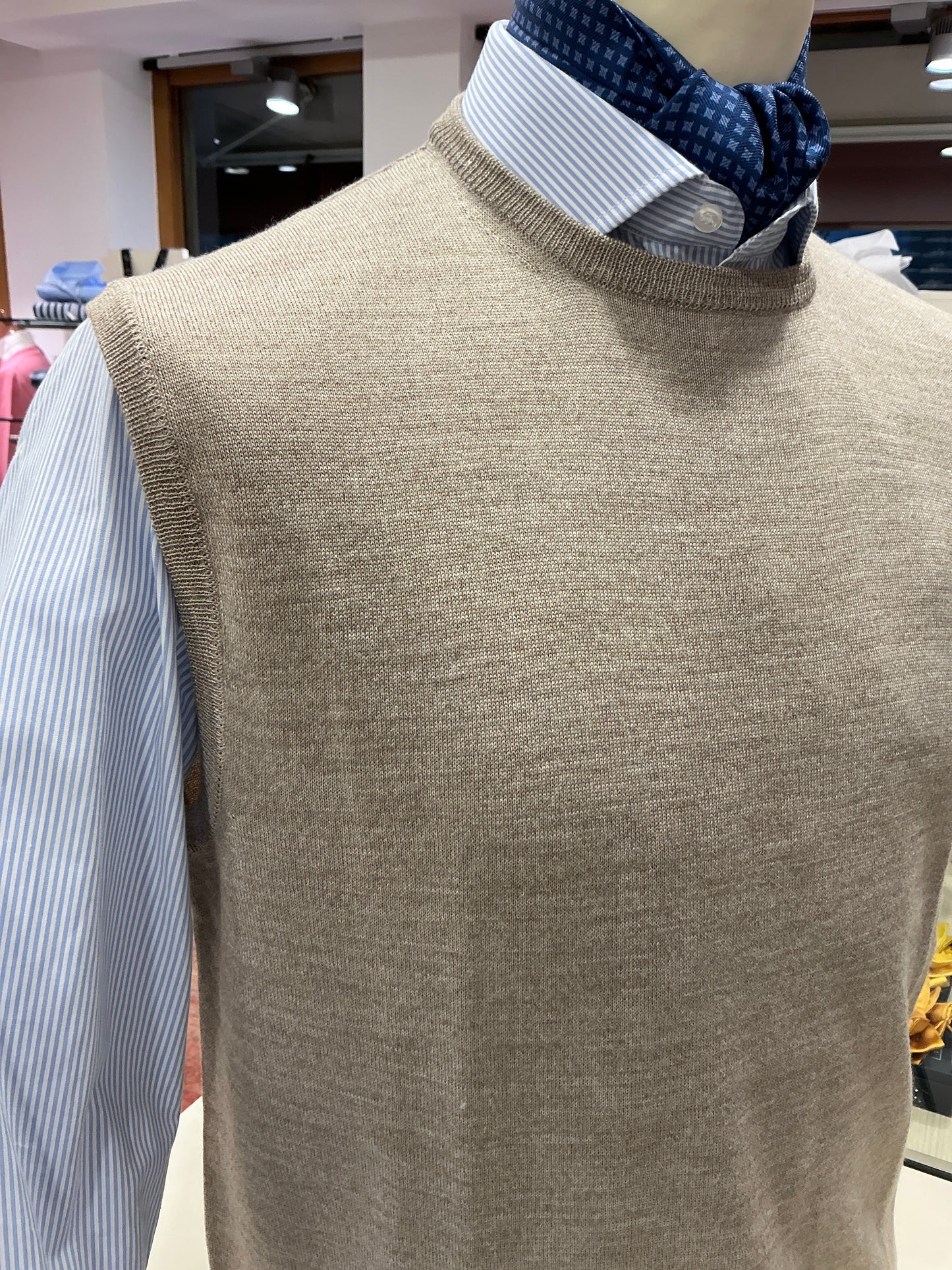 Gilet lana girocollo