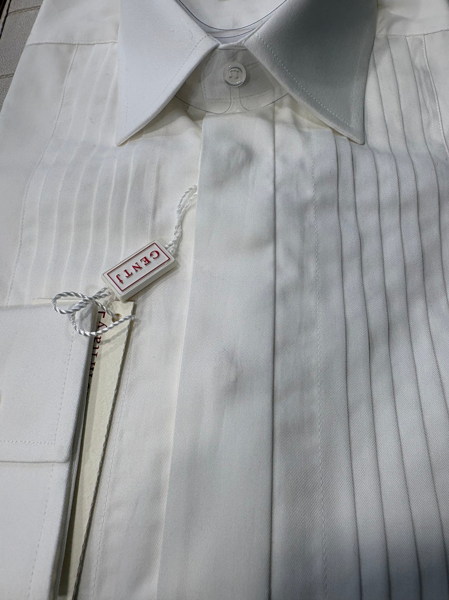 Camicia elegante con piegoline METÀ PREZZO!