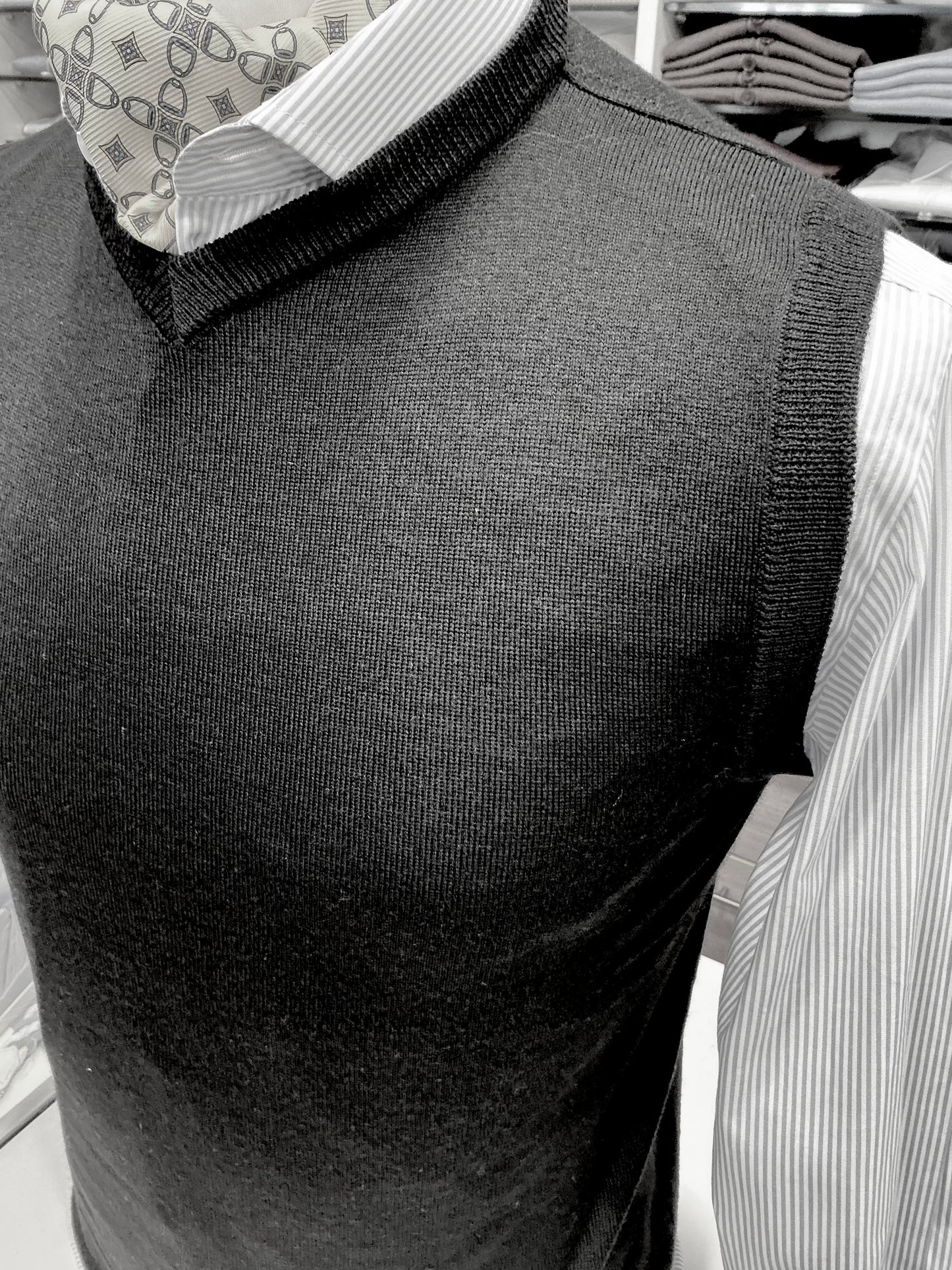 Gilet lana con piccolo scollo a V