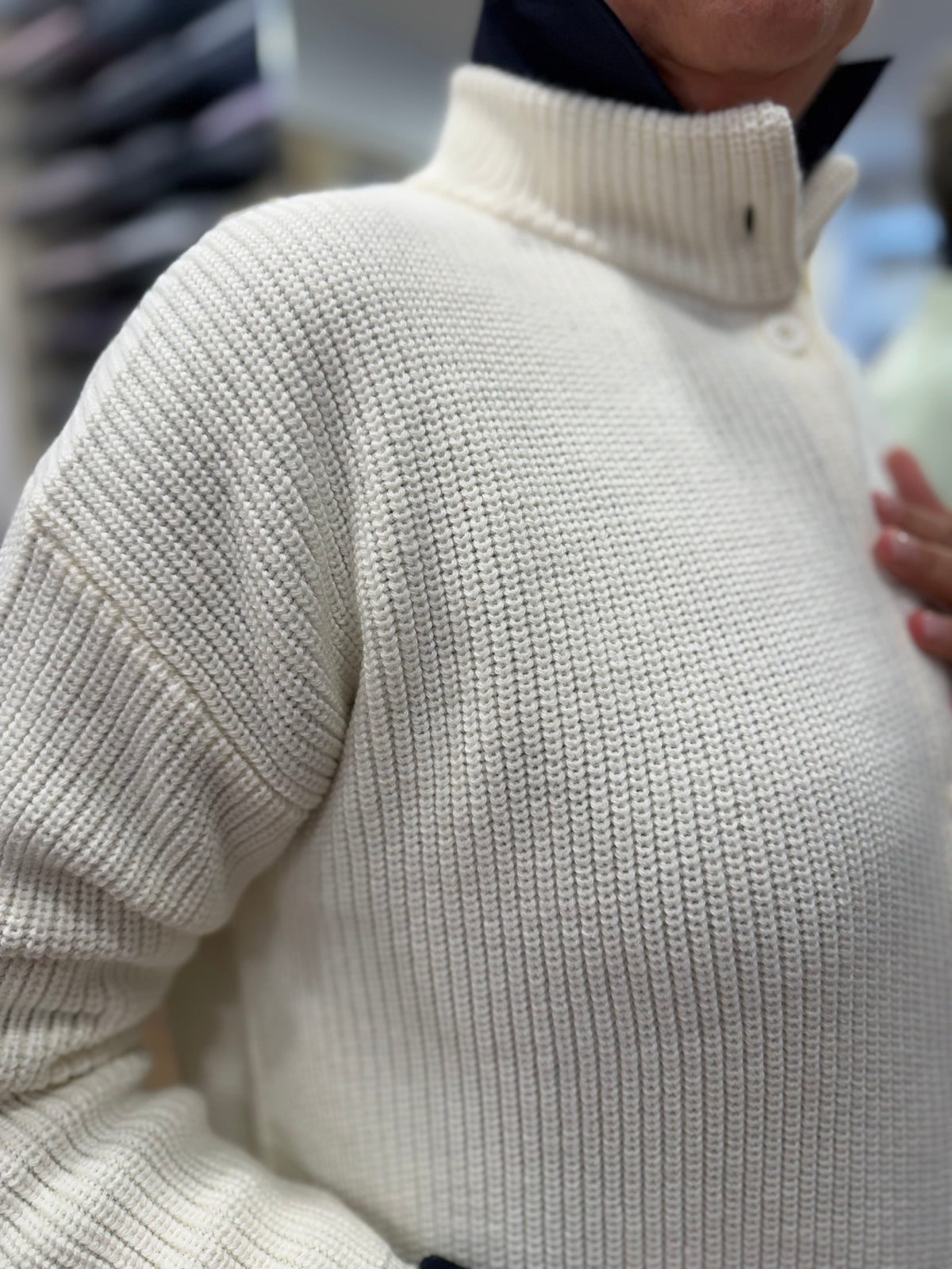 BEATRICE cardigan con tasche variante PANNA