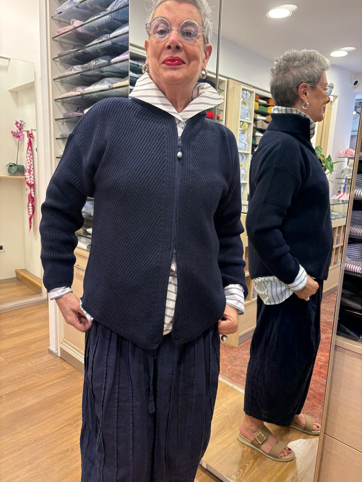 VERONICA giacca con zip variante colore BLU
