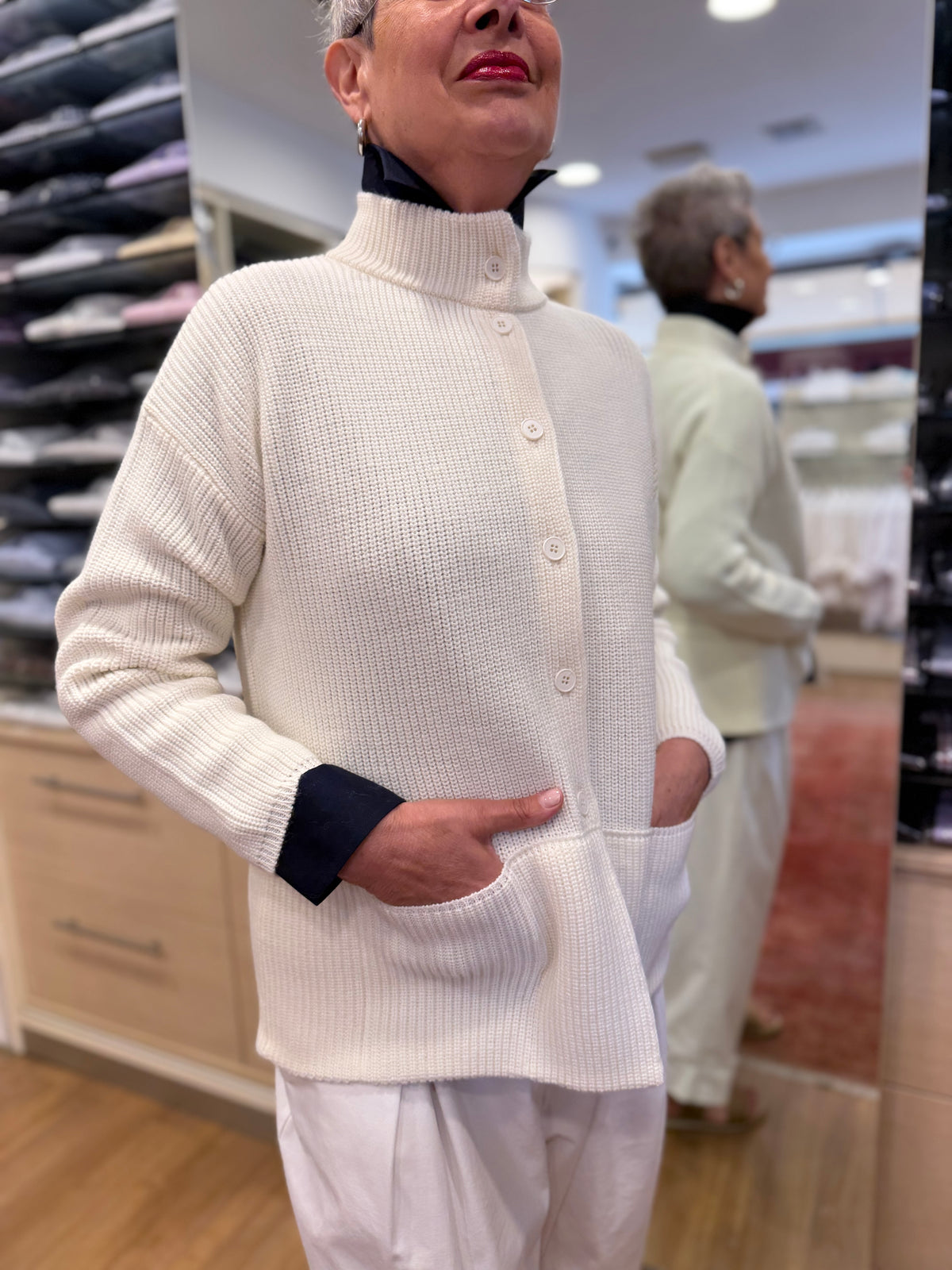 BEATRICE cardigan con tasche variante PANNA
