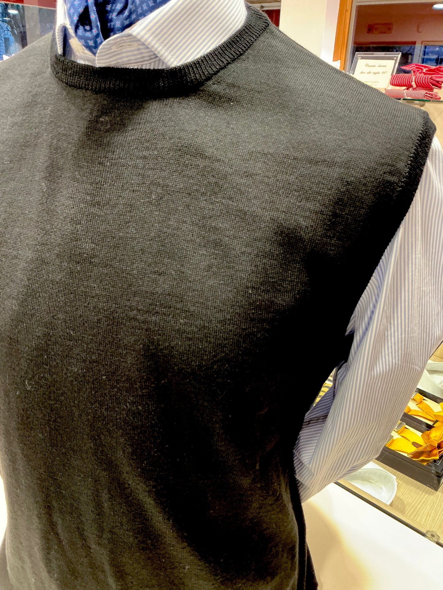 Gilet lana girocollo