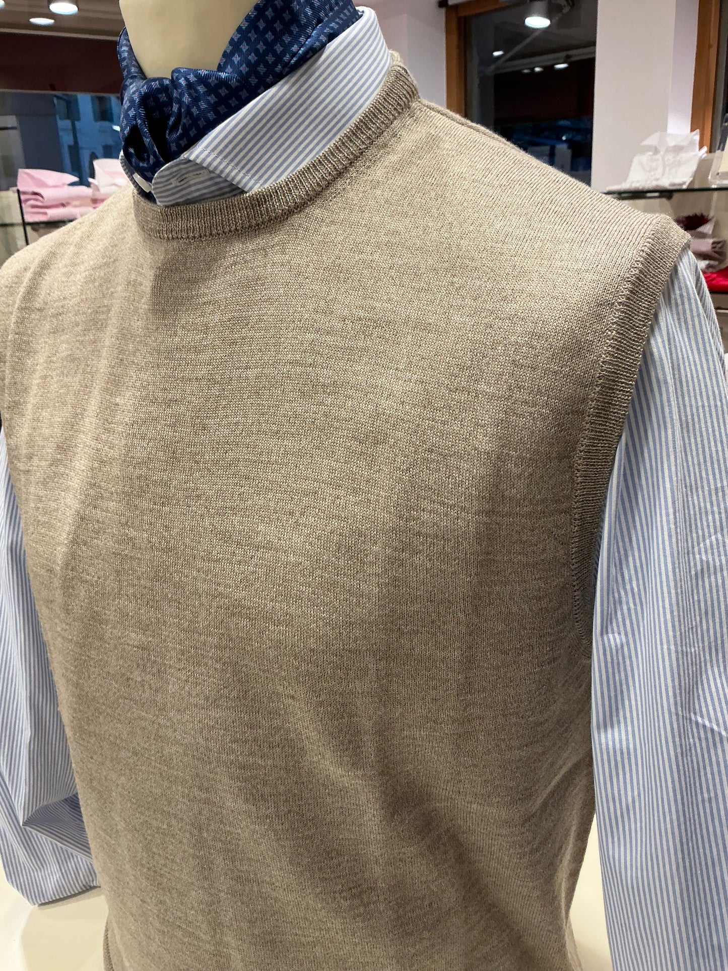 Gilet lana girocollo