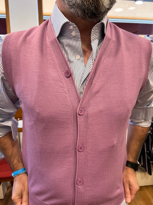 GILET CON BOTTONI METÀ PREZZO!